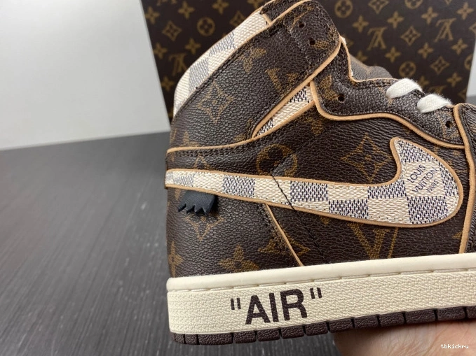 Reps TBK Jordan OFF-WHITE 1 LV Air x 0715